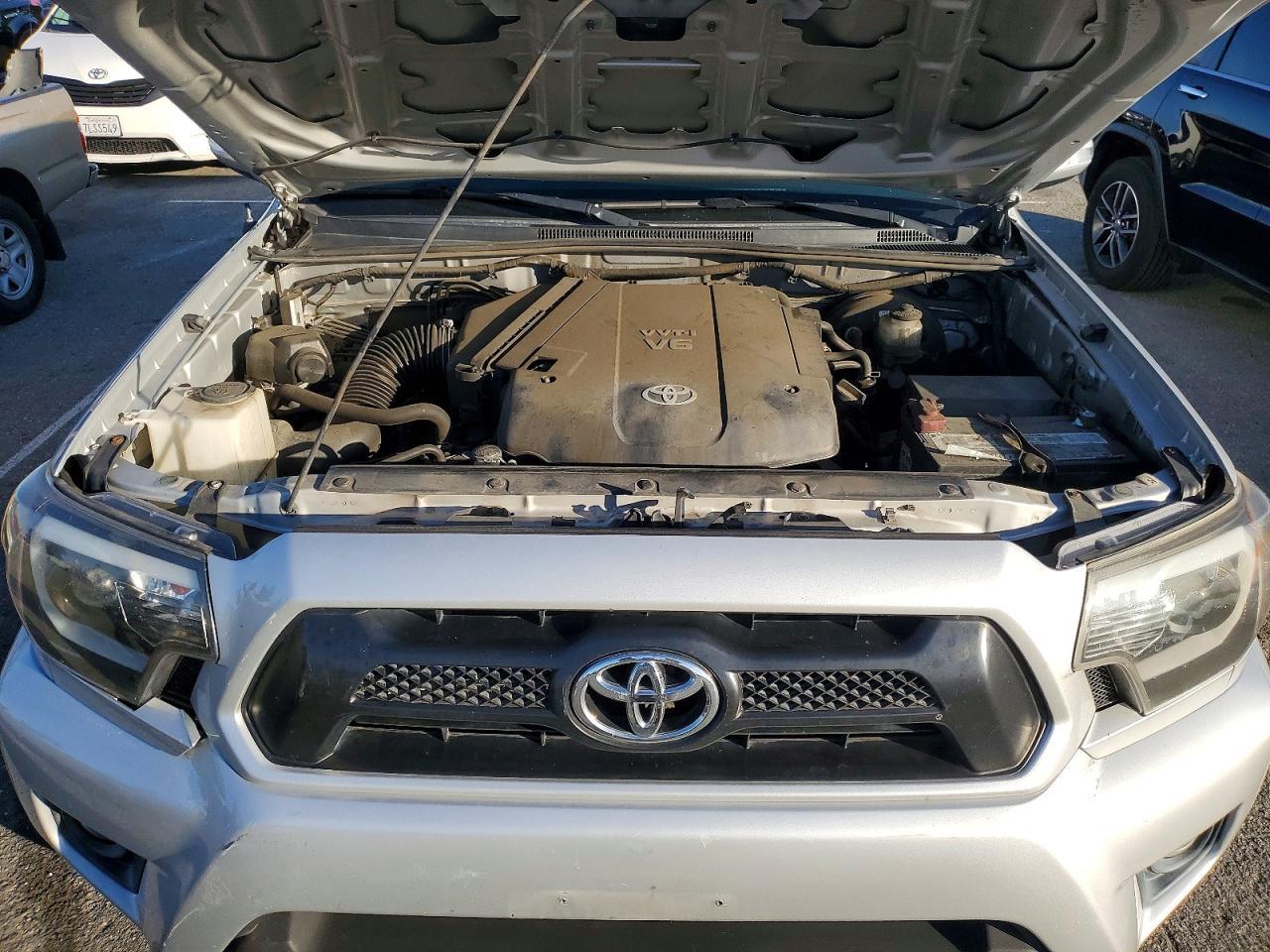 2012 TOYOTA TACOMA