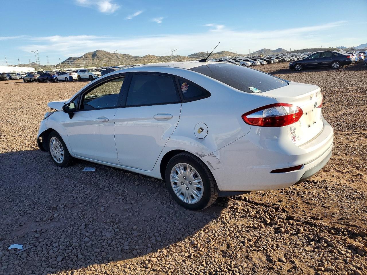 2014 FORD Fiesta