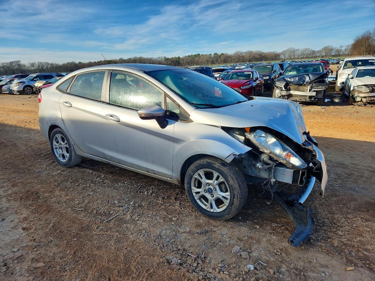 2015 FORD Fiesta