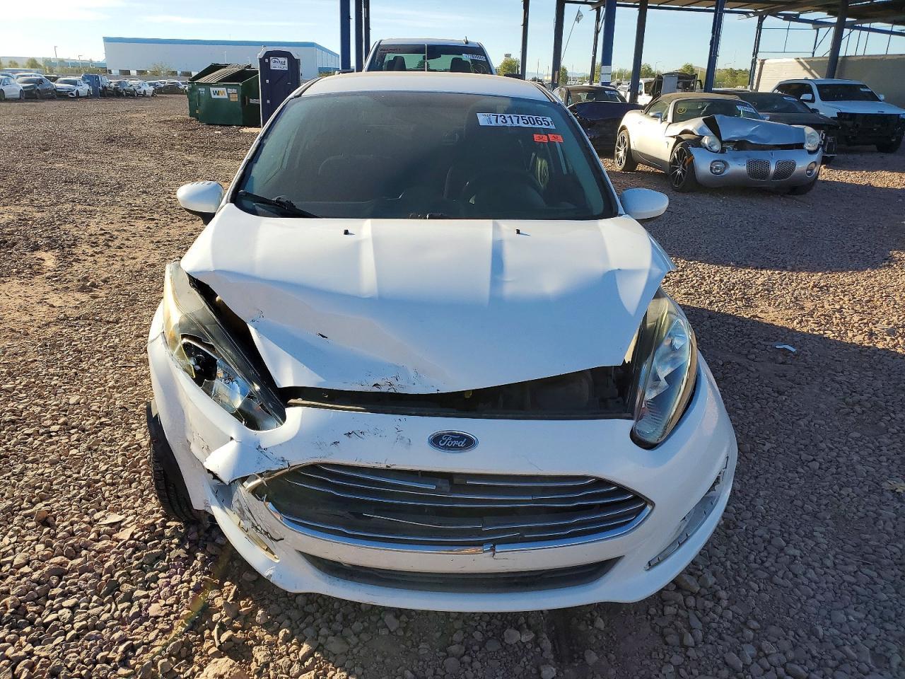 2014 FORD Fiesta