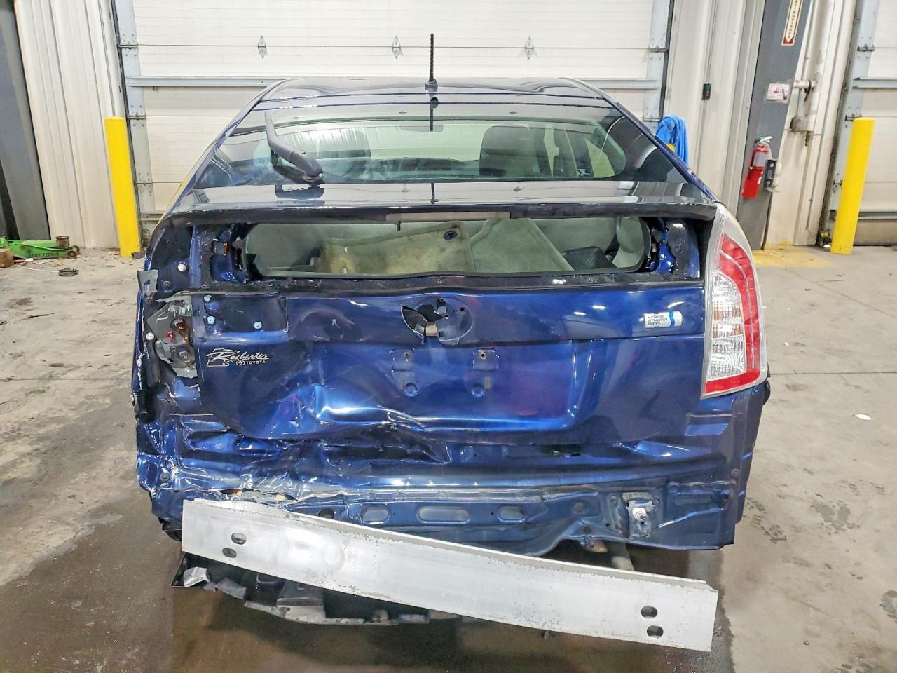 2014 TOYOTA PRIUS