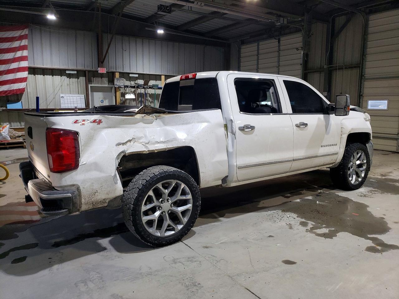 2017 CHEVROLET Silverado