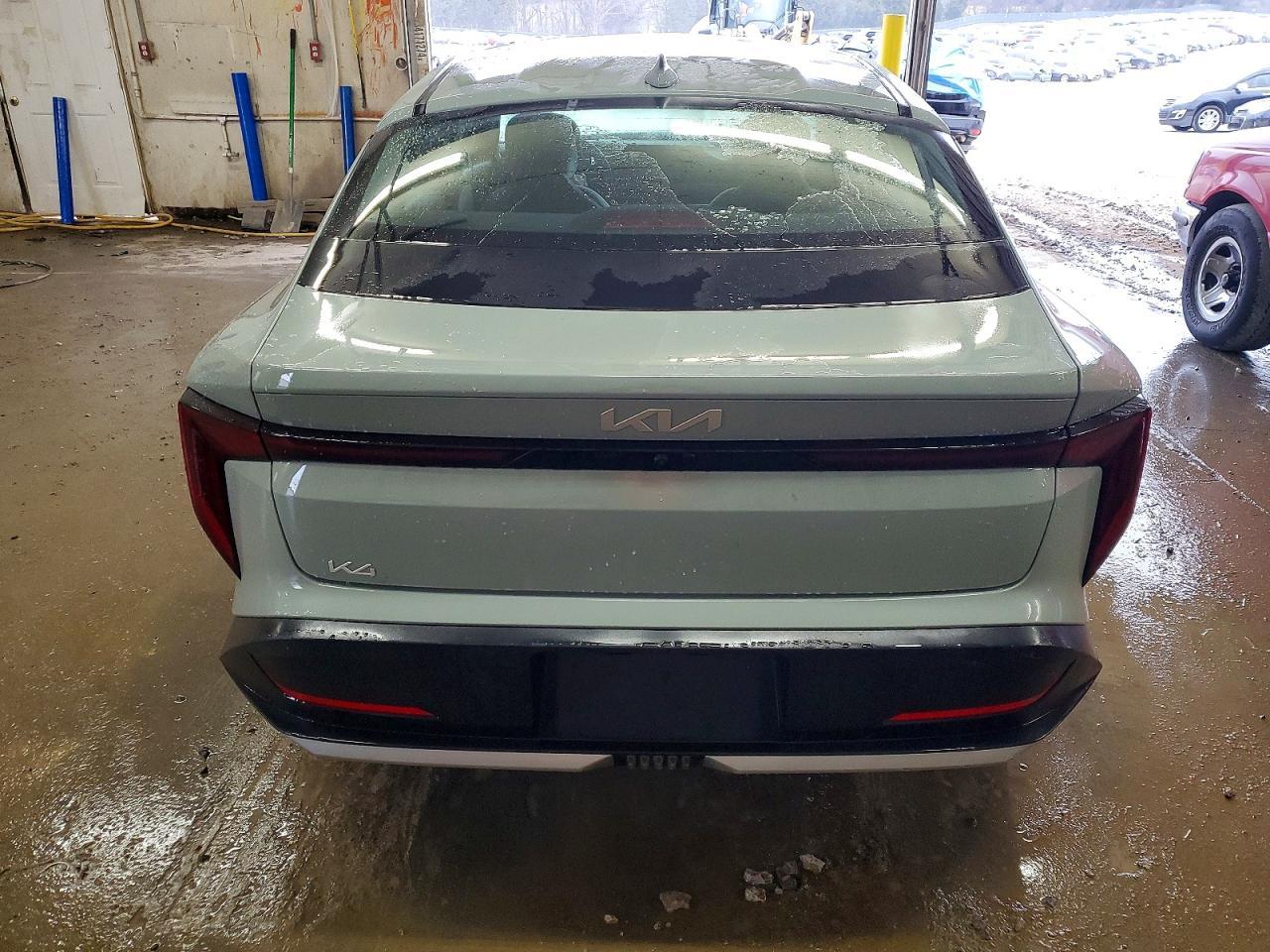 2025 KIA K4