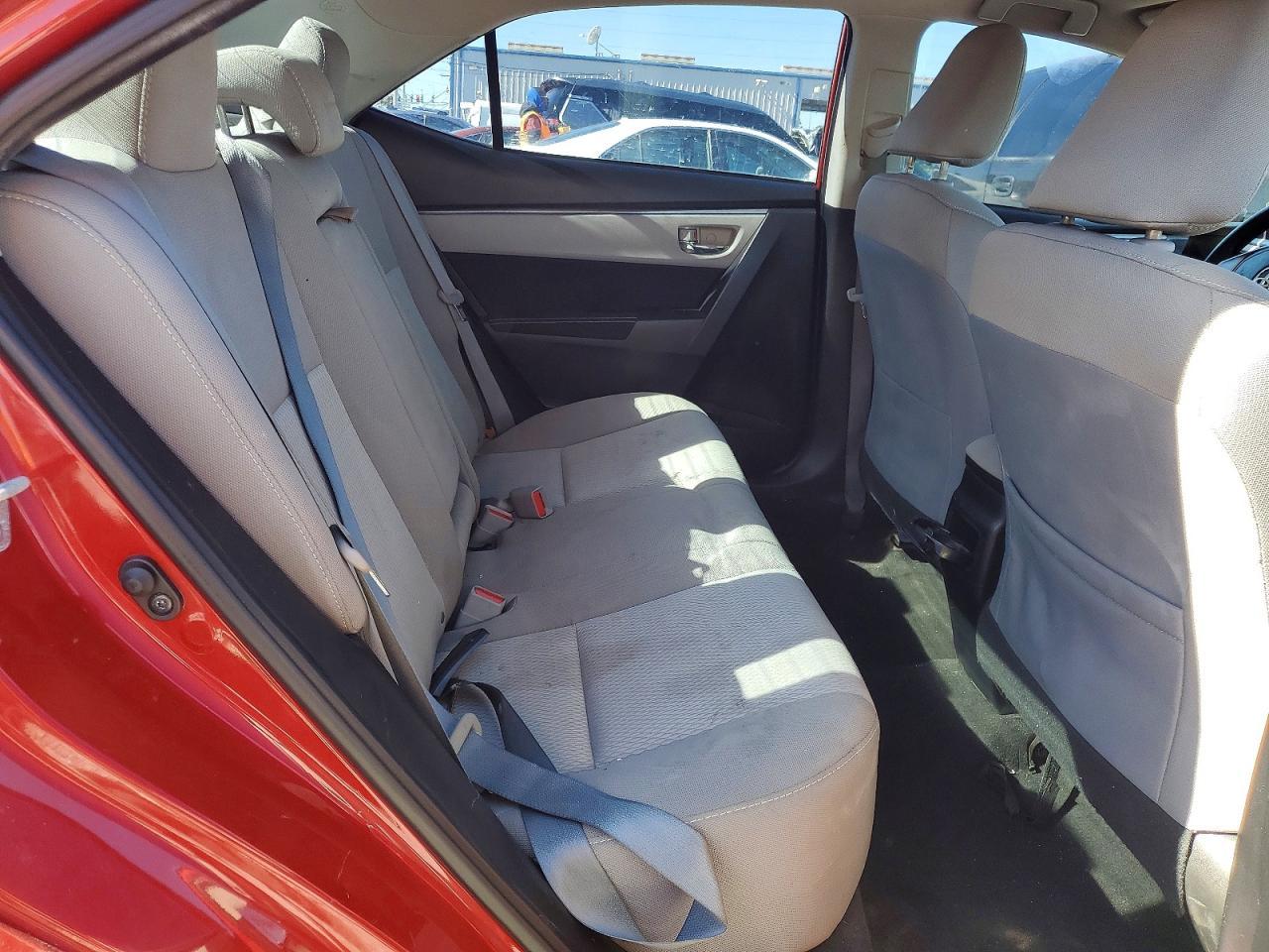 2016 TOYOTA COROLLA