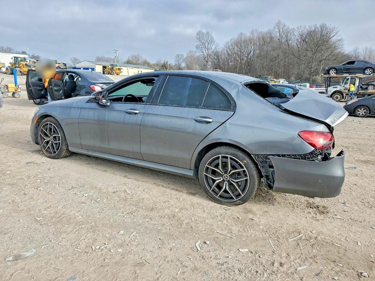 2021 MERCEDES-BENZ E-Class