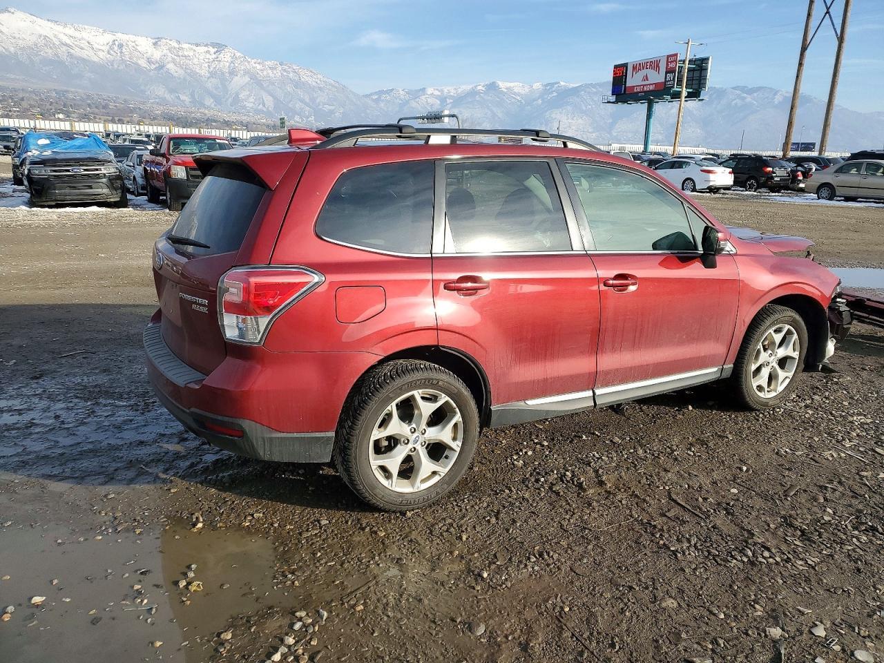 2017 SUBARU FORESTER