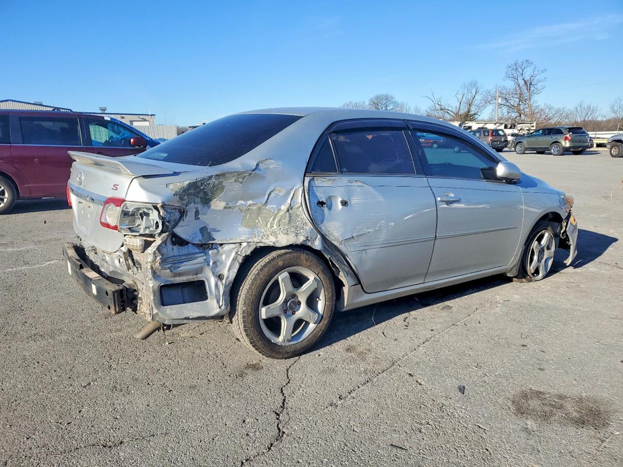 2013 TOYOTA COROLLA