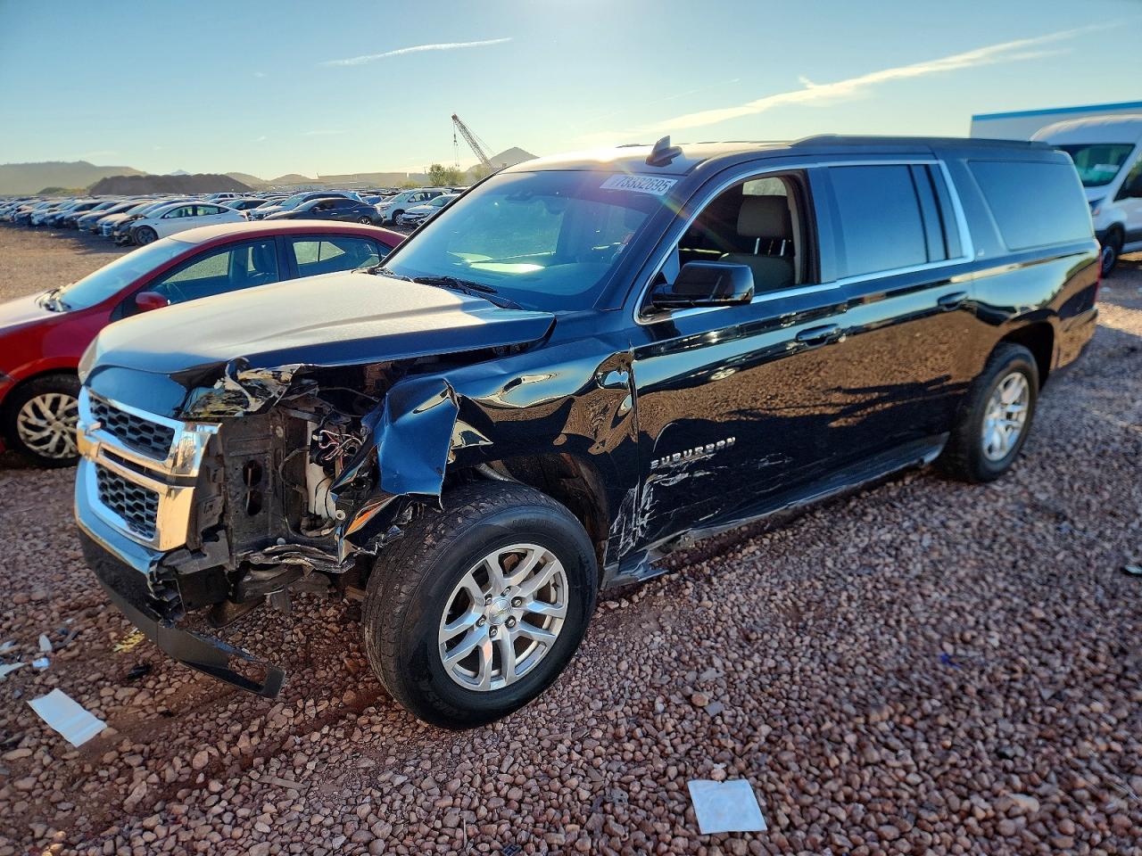 2016 CHEVROLET Suburban