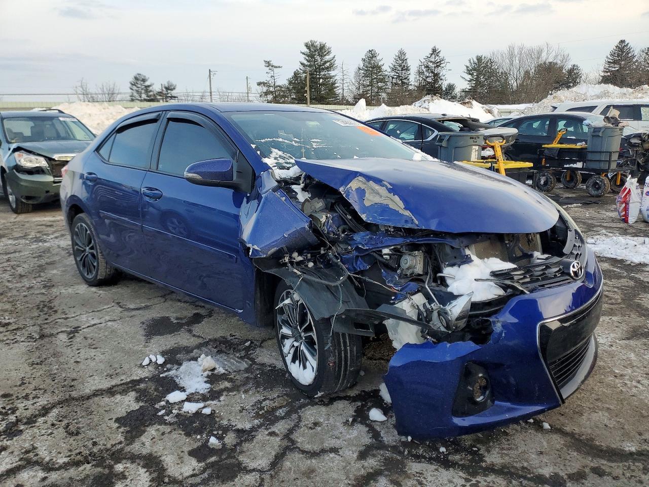 2016 TOYOTA COROLLA