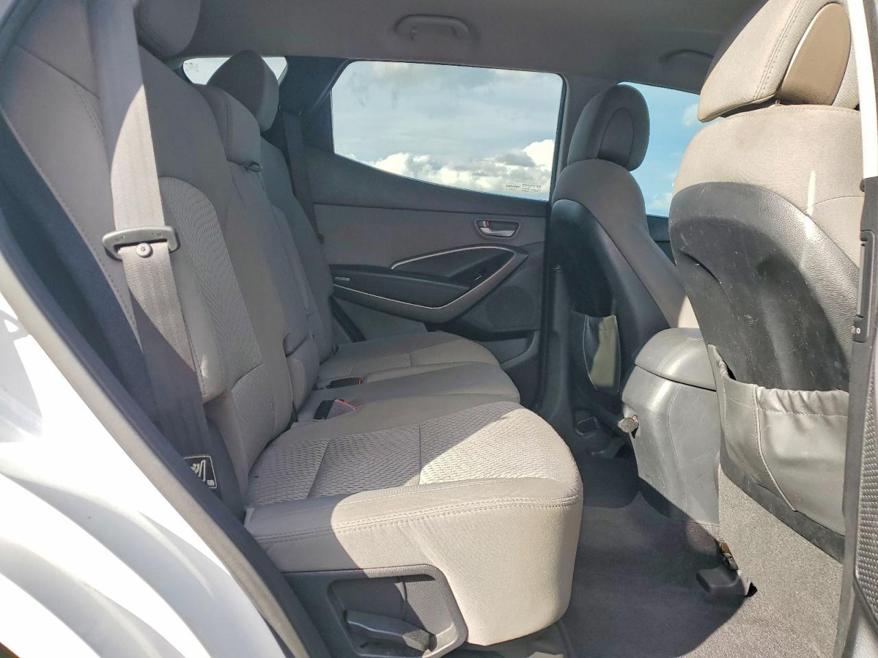 2016 HYUNDAI SANTA FE