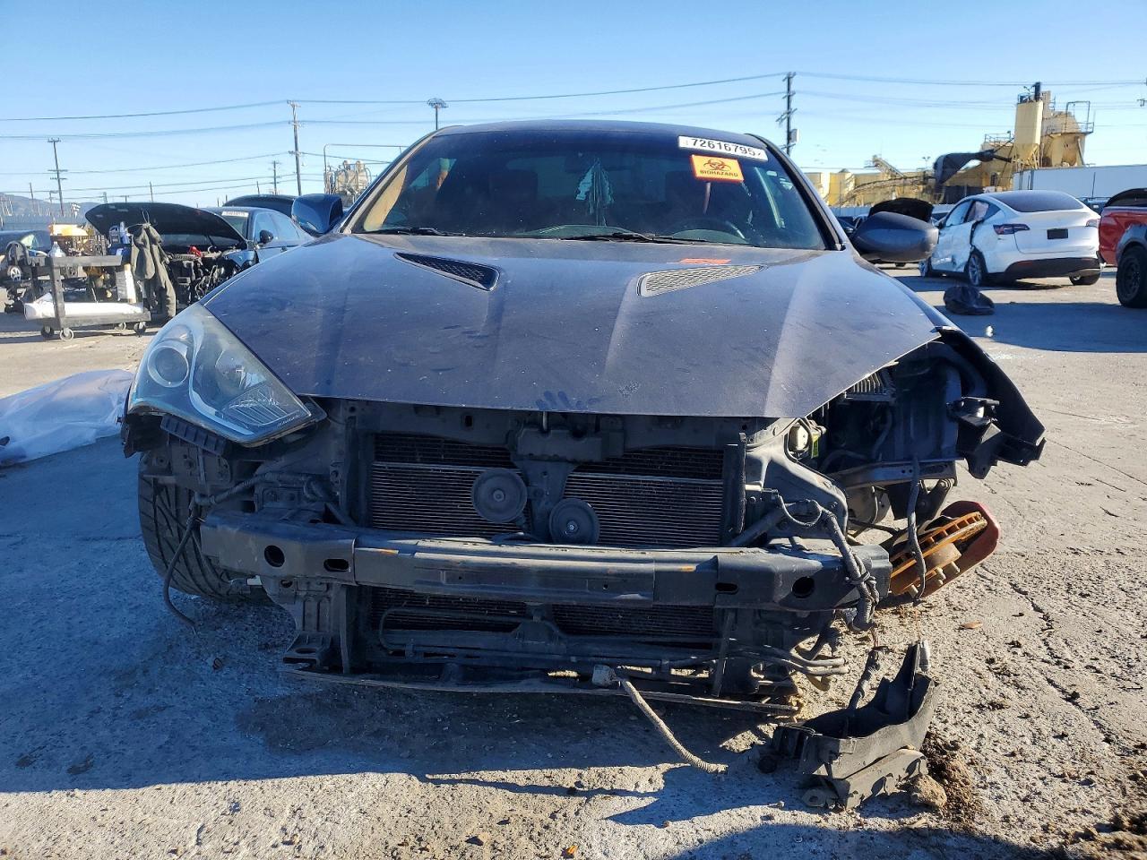 2013 HYUNDAI GENESIS
