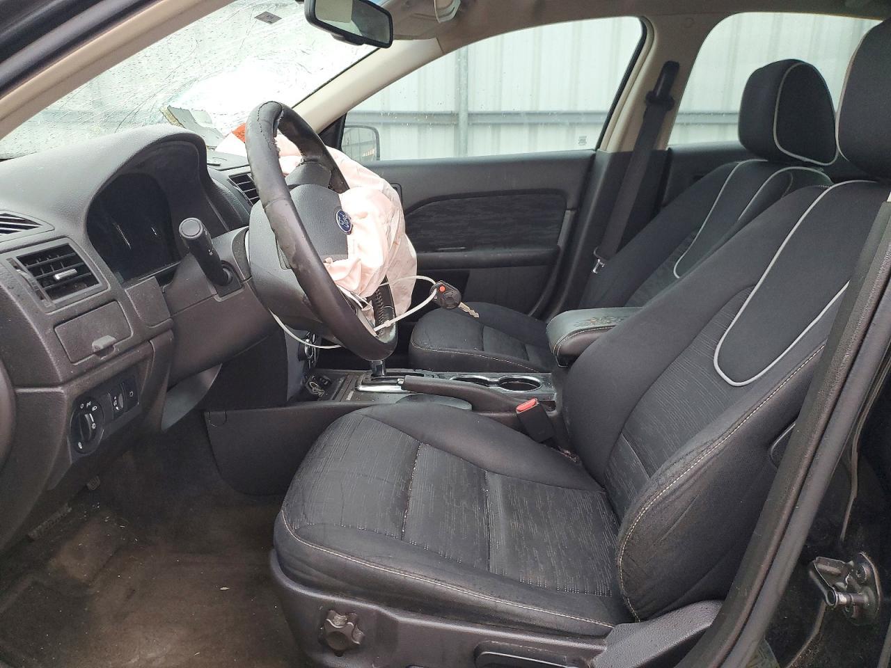 2010 FORD FUSION