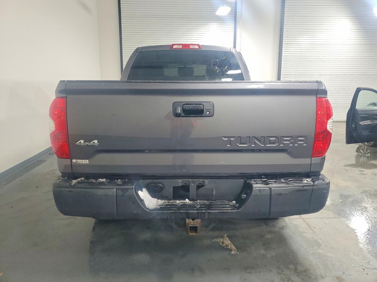 2015 TOYOTA TUNDRA