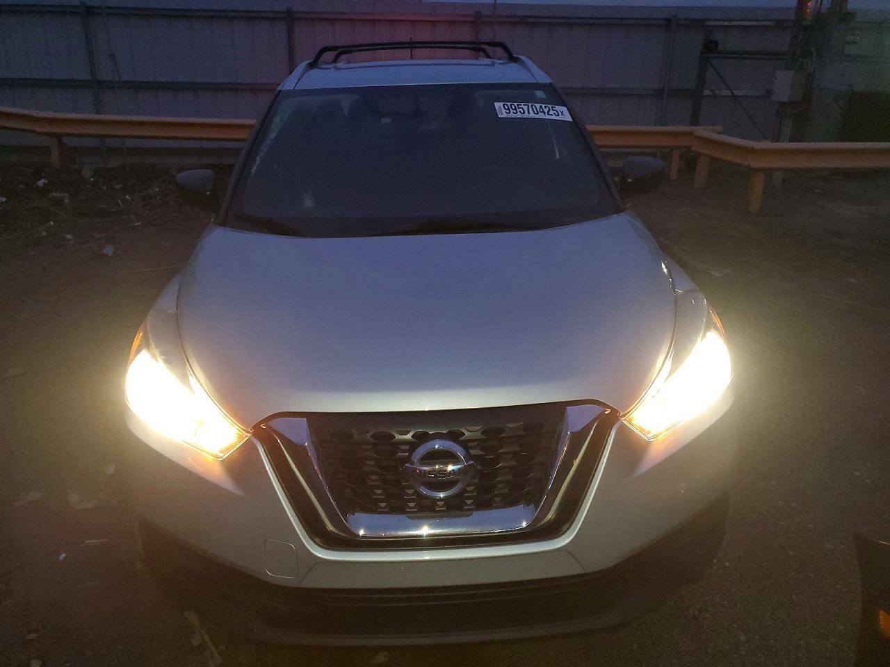 2019 NISSAN KICKS