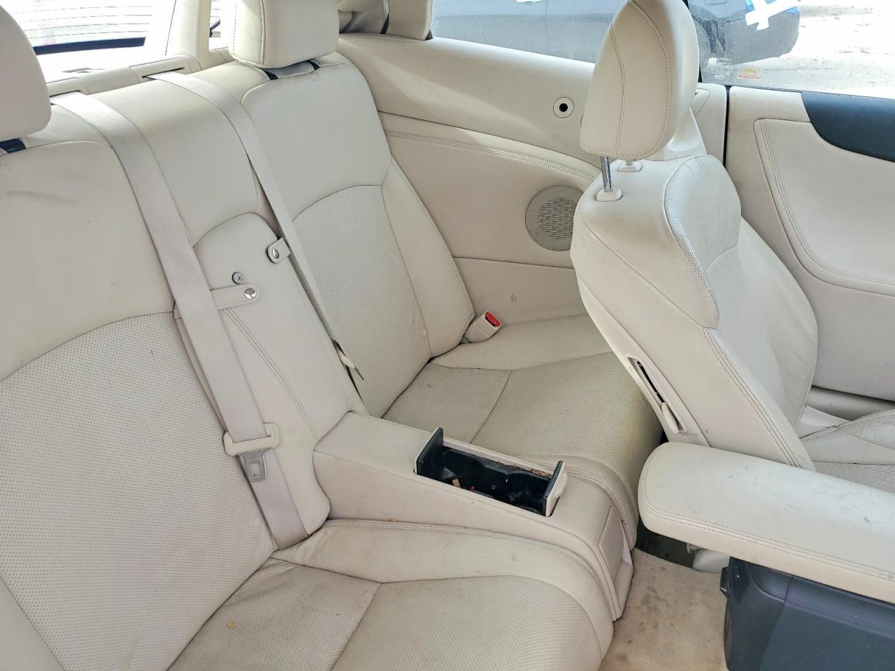 2010 LEXUS IS 250