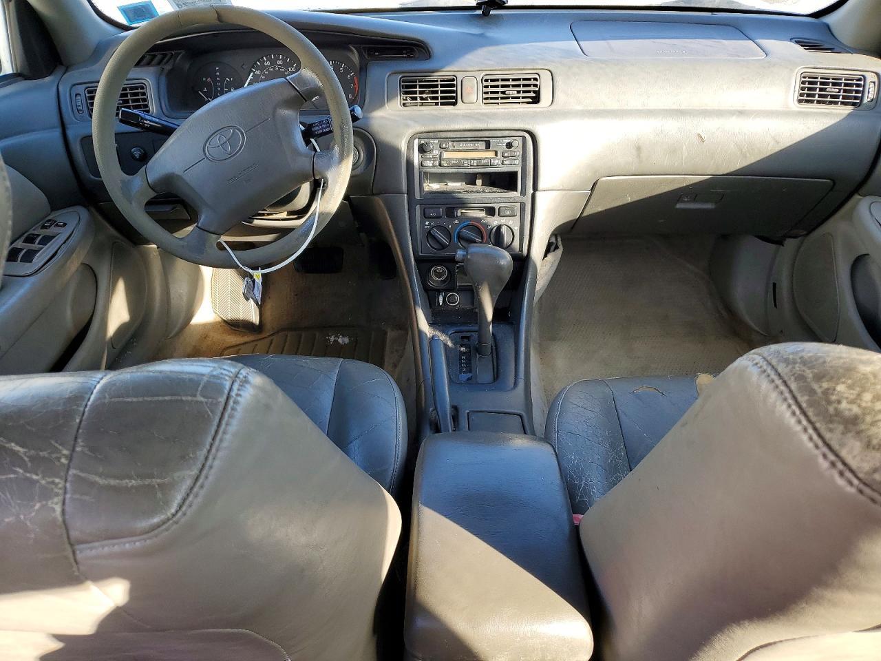 1998 TOYOTA CAMRY