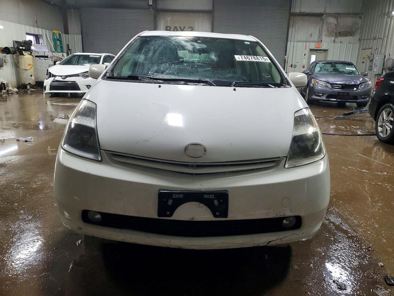 2004 TOYOTA PRIUS