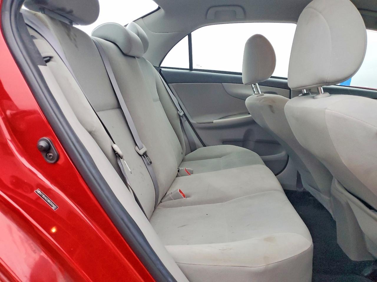 2011 TOYOTA COROLLA