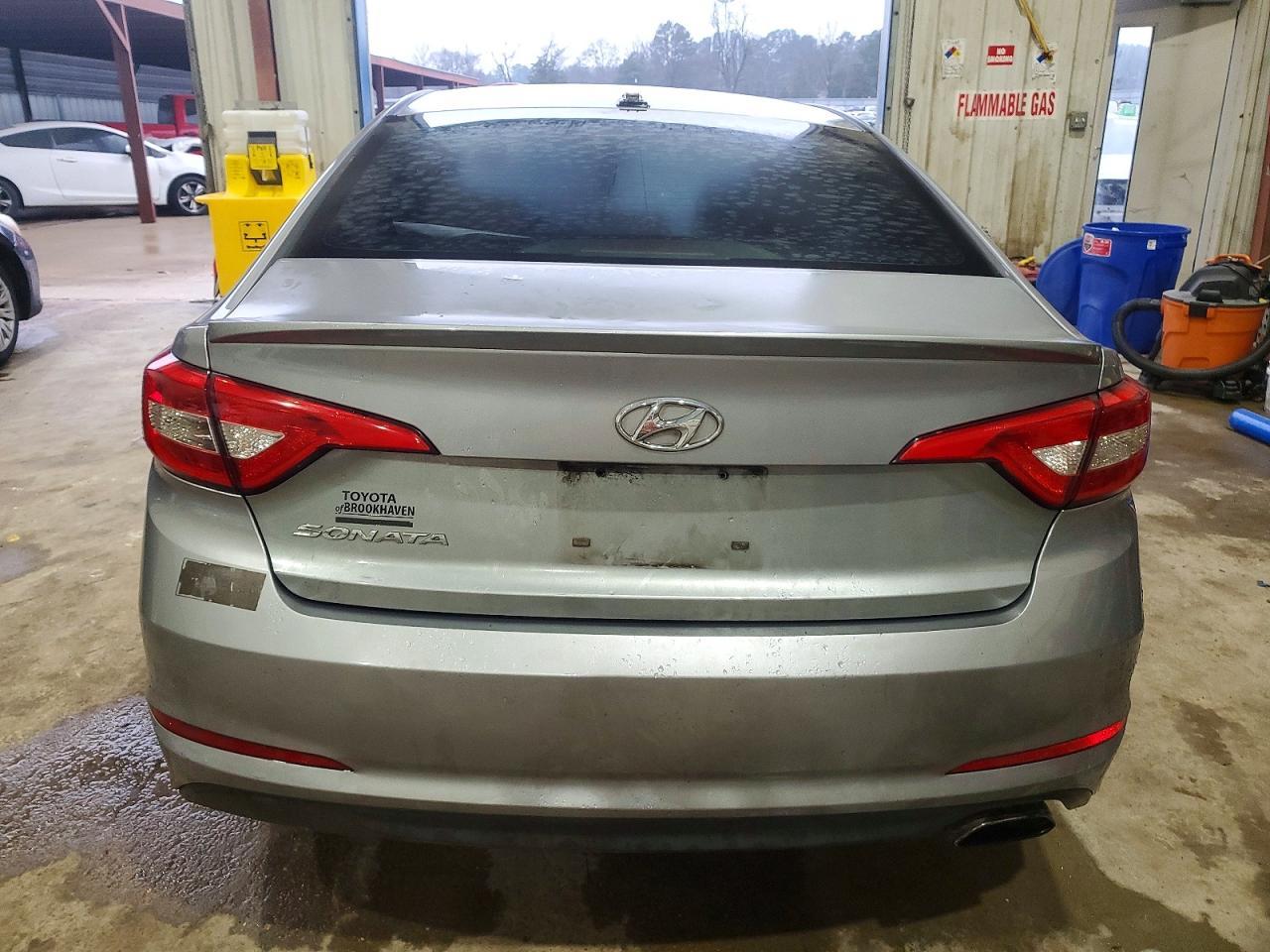 2016 HYUNDAI SONATA