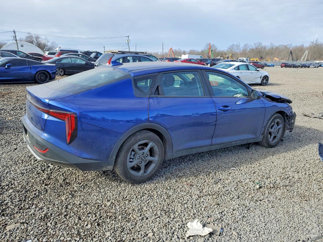 2025 KIA K4