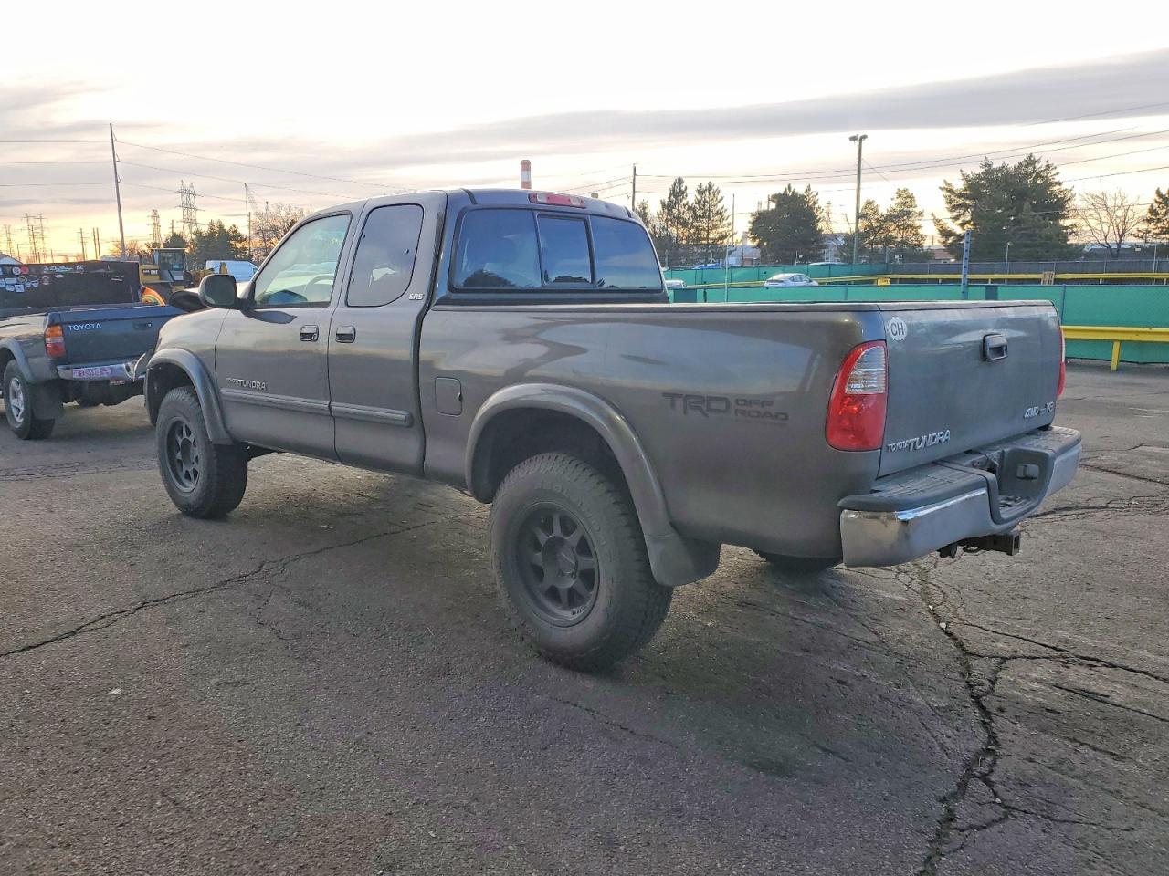 2005 TOYOTA TUNDRA