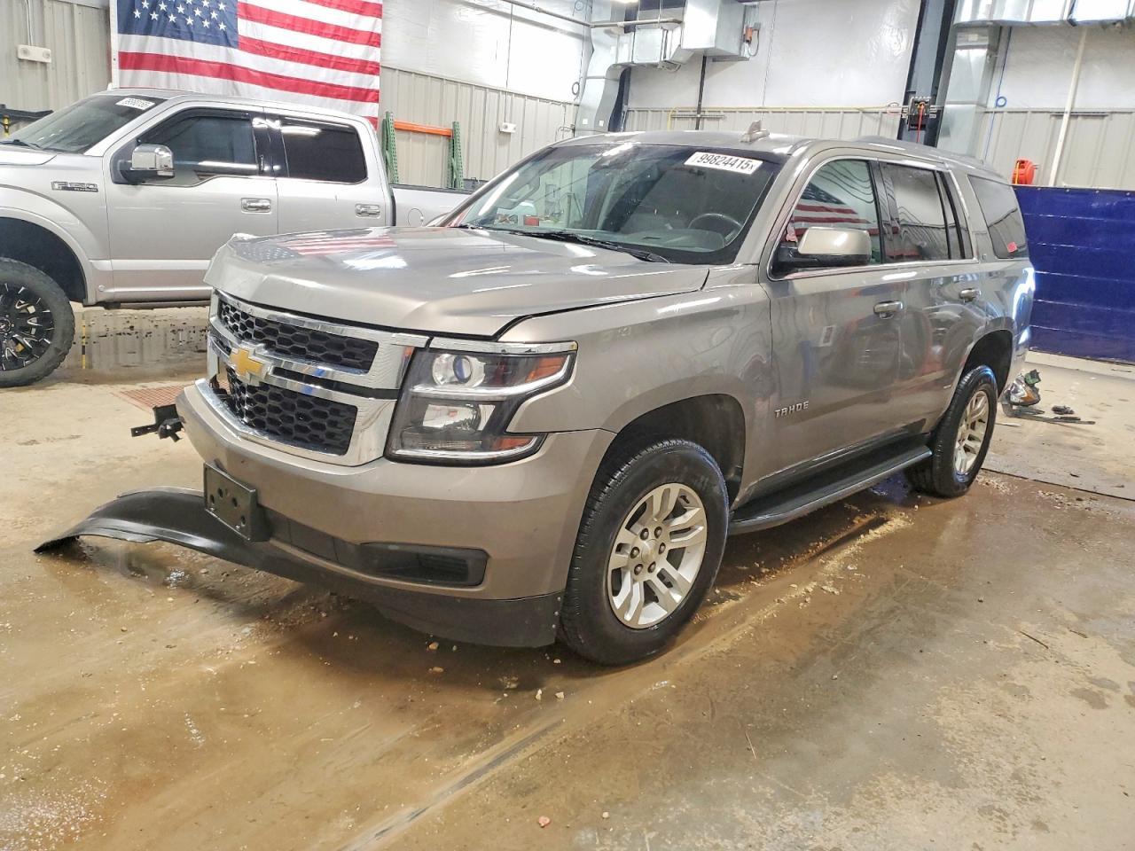 2017 CHEVROLET Tahoe