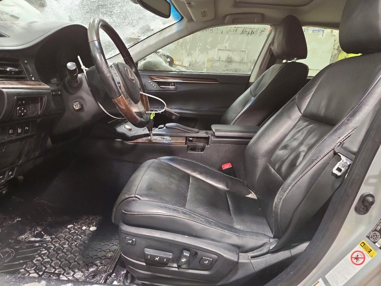 2014 LEXUS ES 300H