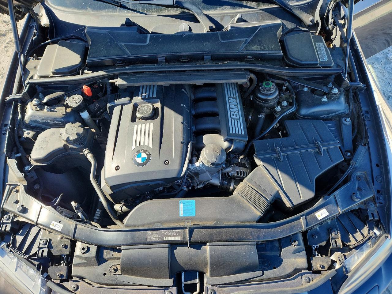 2011 BMW 3 SERIES