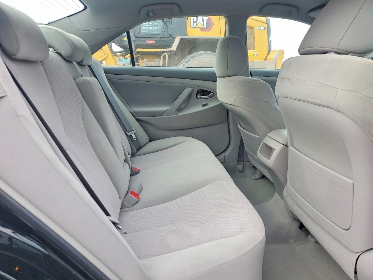 2011 TOYOTA CAMRY