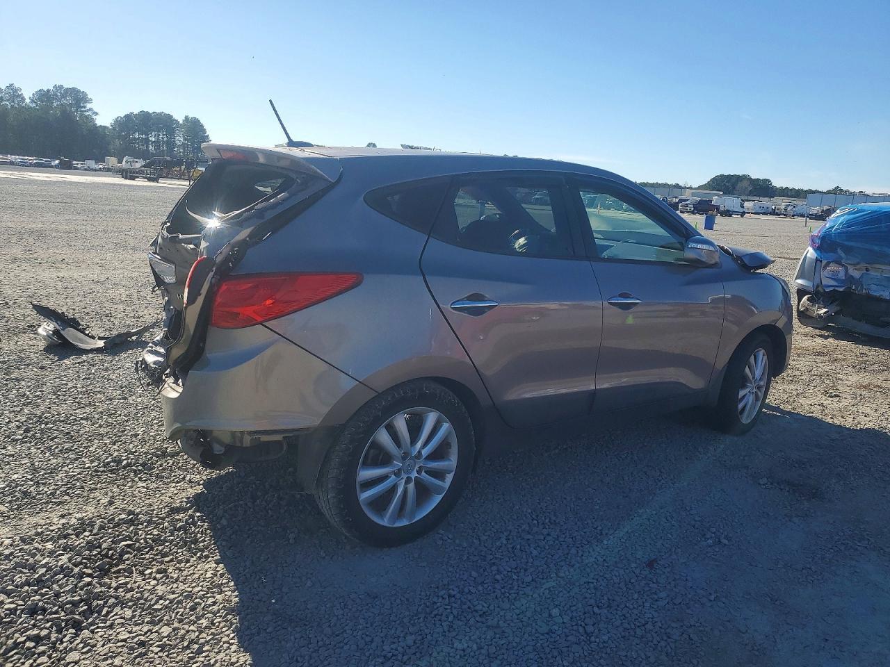 2012 HYUNDAI TUCSON