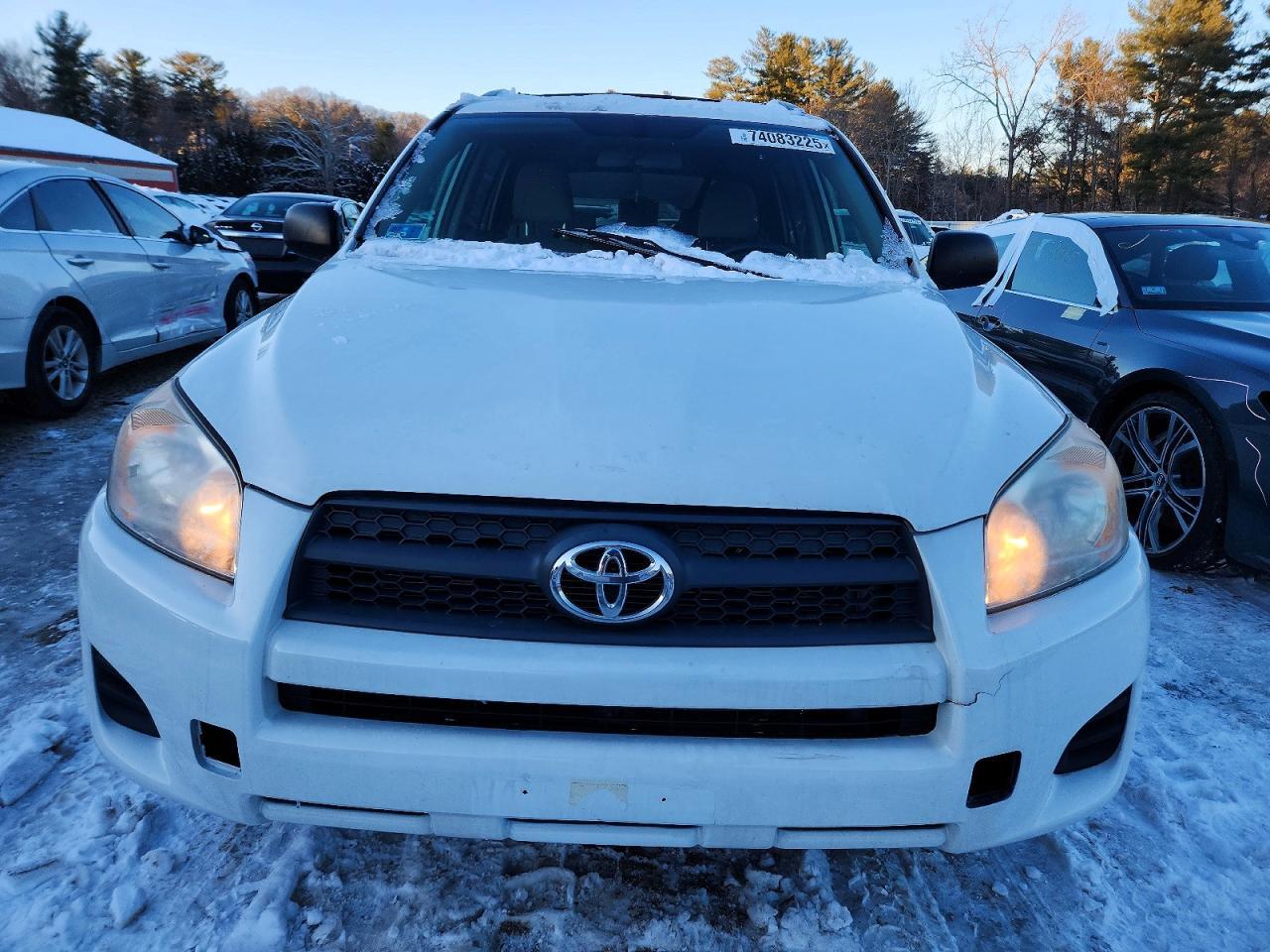 2011 TOYOTA RAV4