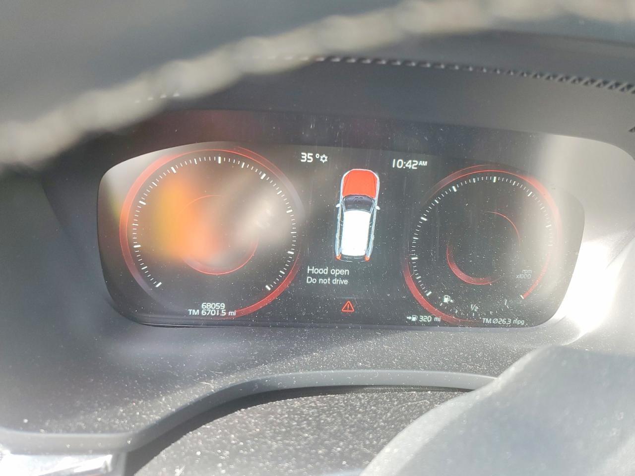 2018 VOLVO XC60
