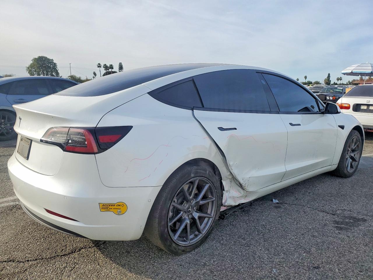 2021 TESLA MODEL 3