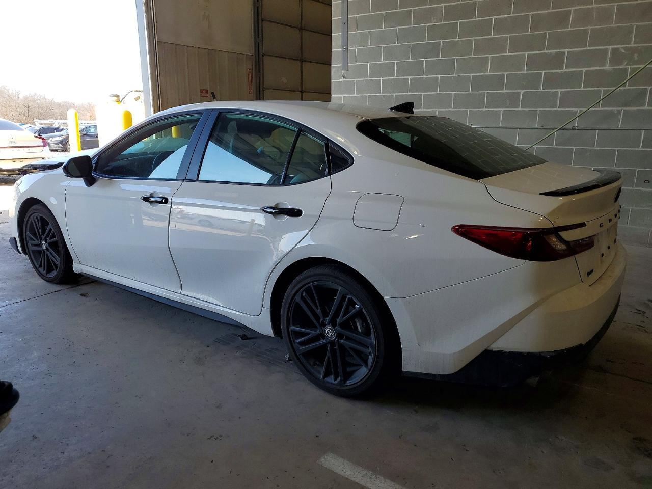 2026 TOYOTA CAMRY
