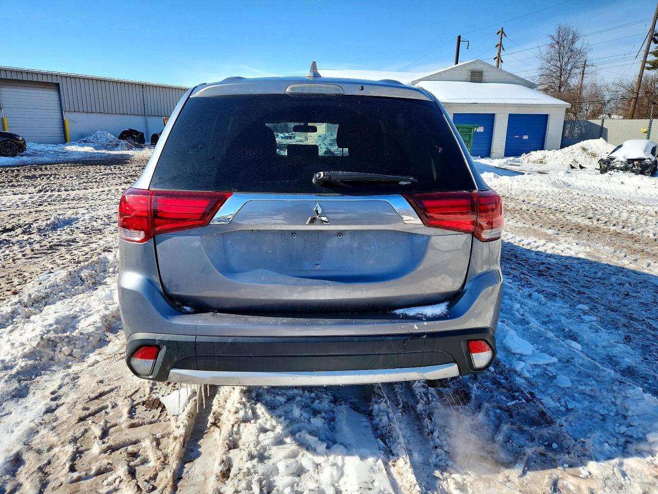 2018 MITSUBISHI outlander