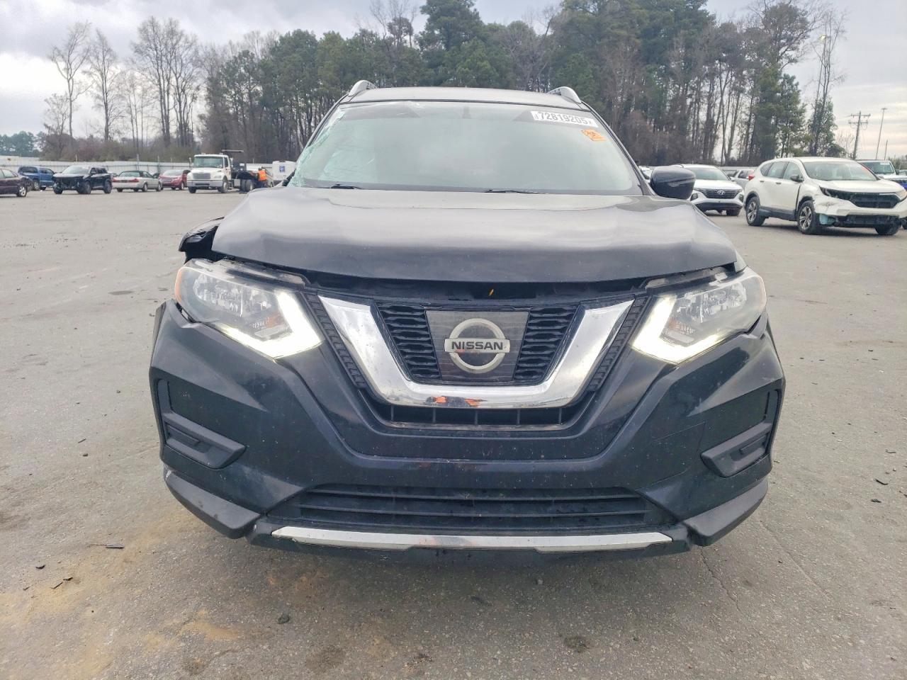 2017 NISSAN ROGUE