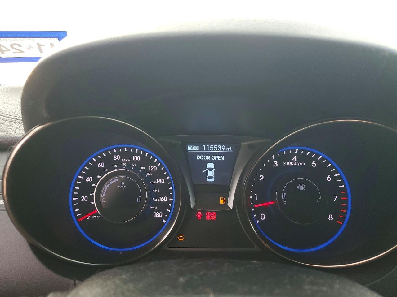 2014 HYUNDAI GENESIS