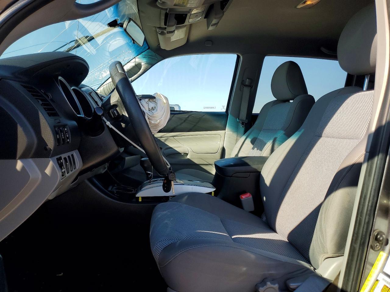 2014 TOYOTA TACOMA