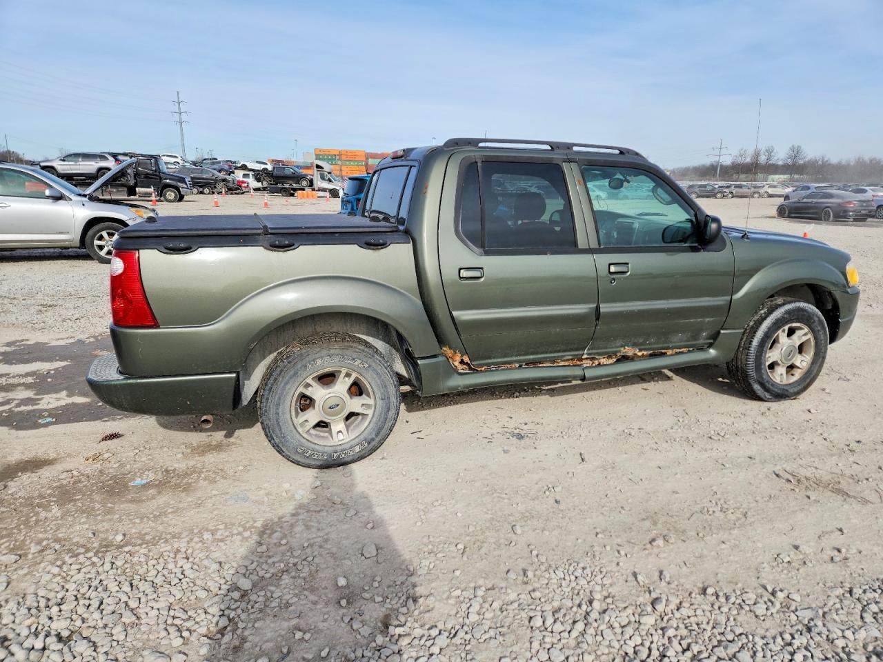 2004 FORD Explorer Sport Trac