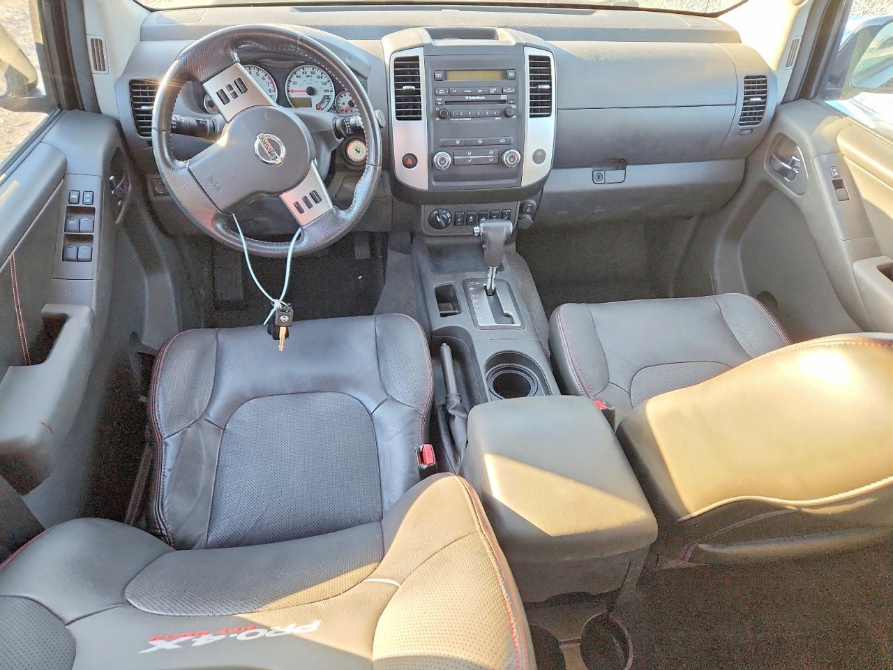 2012 NISSAN Frontier