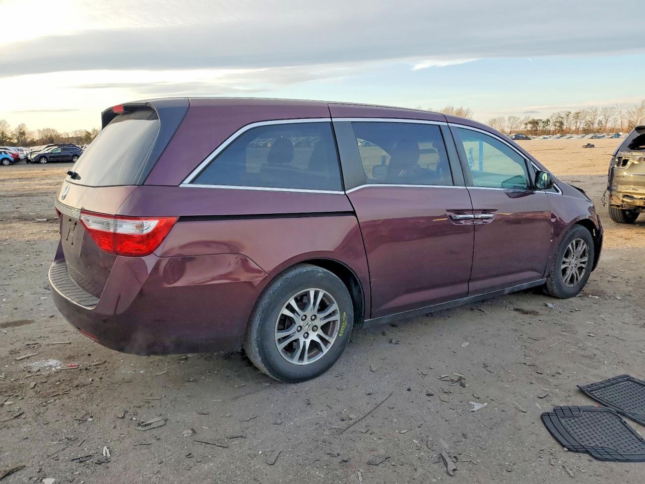 2011 HONDA ODYSSEY