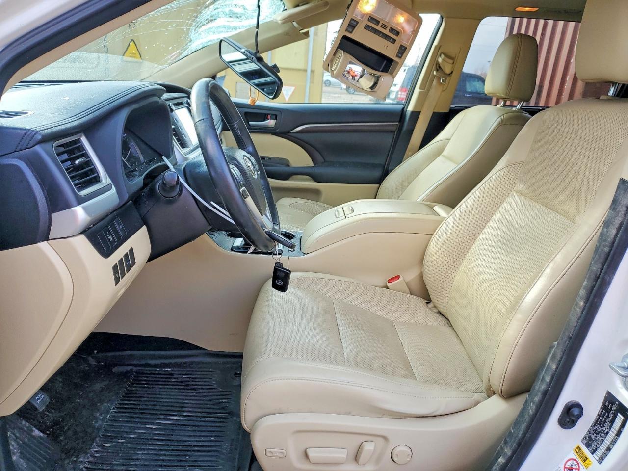 2015 TOYOTA HIGHLANDER