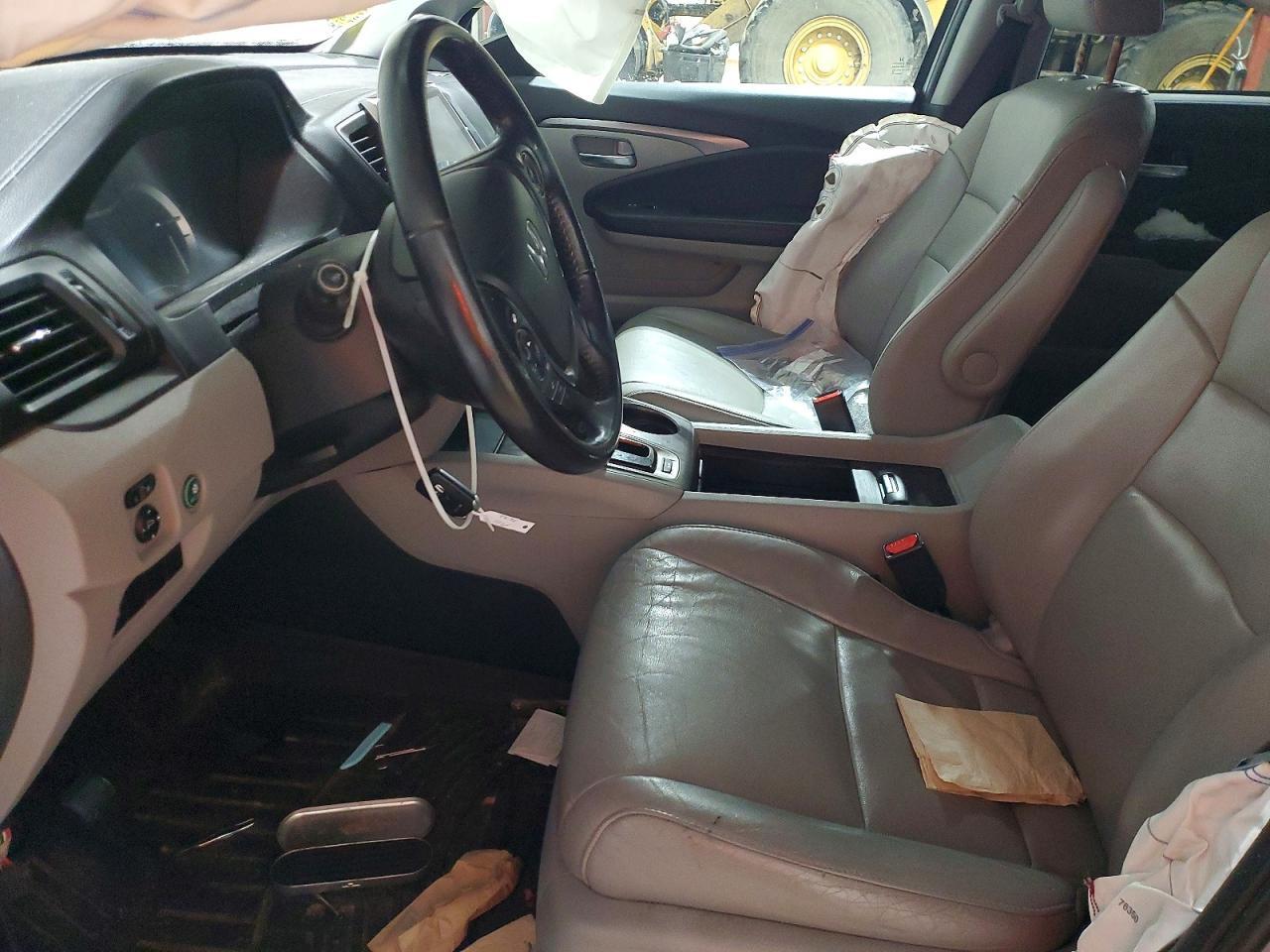 2016 HONDA PILOT