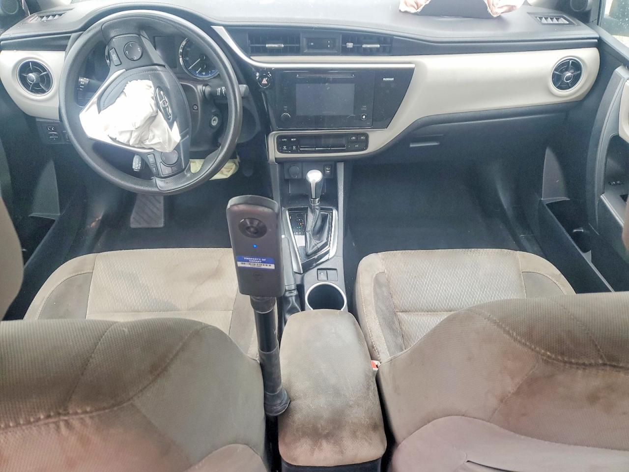 2017 TOYOTA COROLLA