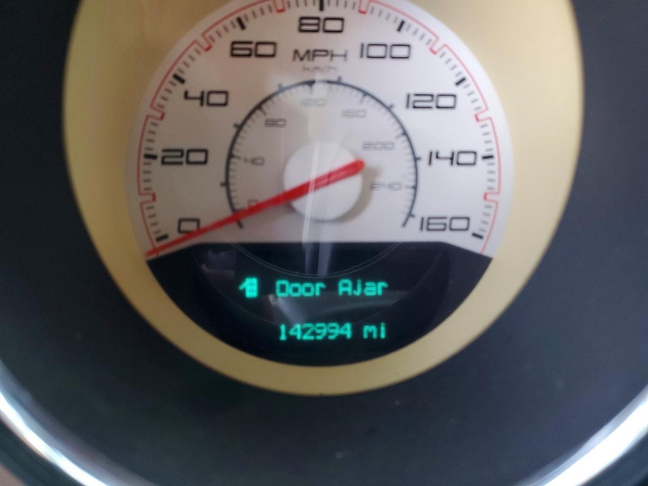 2013 DODGE Challenger
