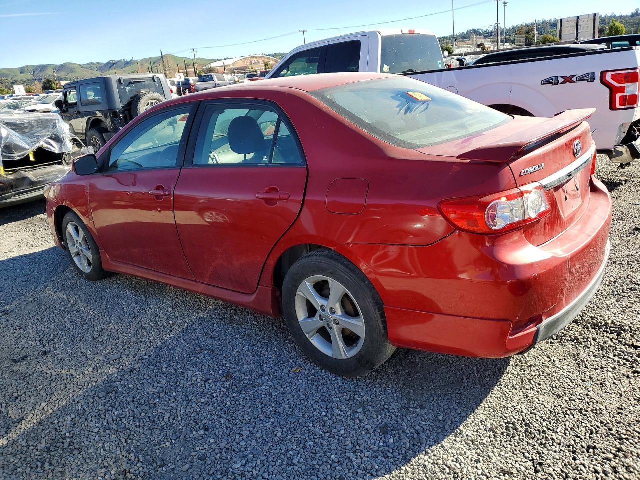 2013 TOYOTA COROLLA