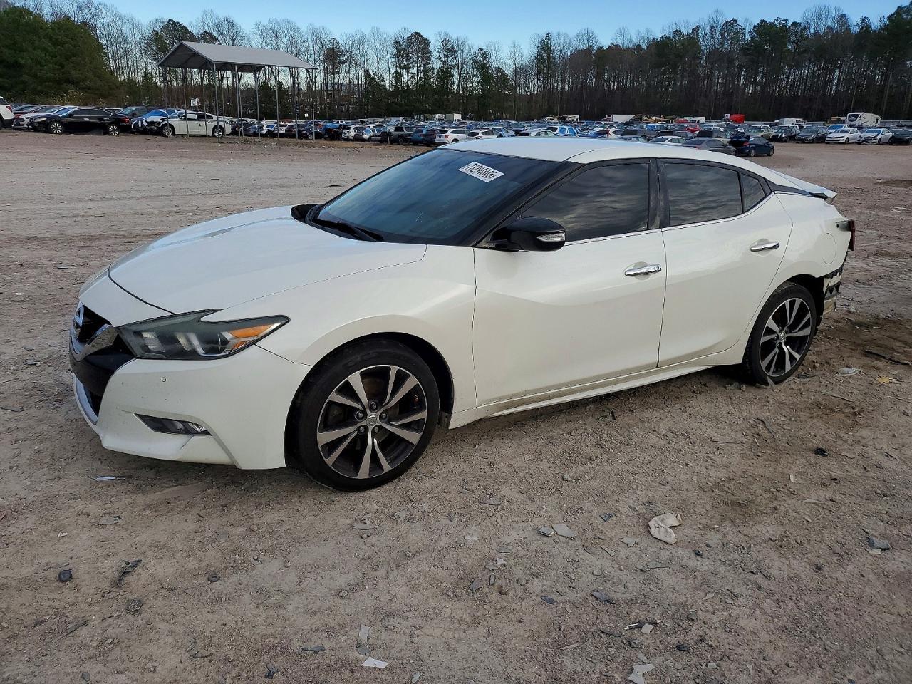 2017 NISSAN Maxima