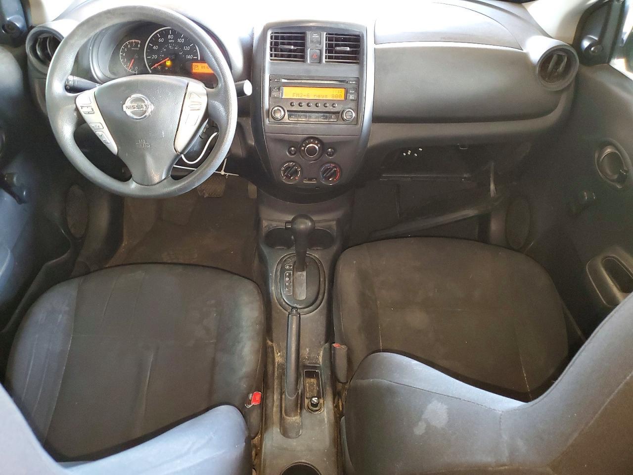 2015 NISSAN VERSA