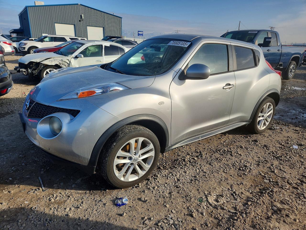 2011 NISSAN Juke