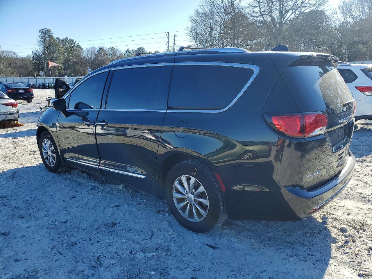 2019 CHRYSLER Pacifica